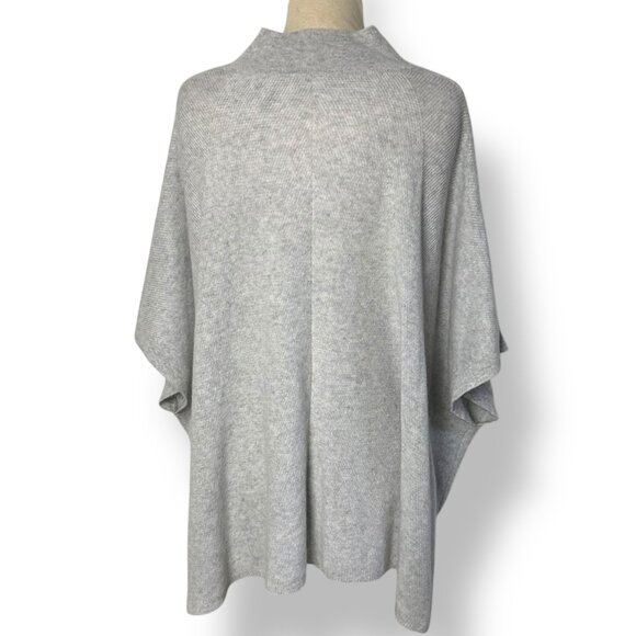 Kinross 100% Cashmere Poncho Sweater Women's Light Gray Pullover Knit One Size - Picture 3 of 7